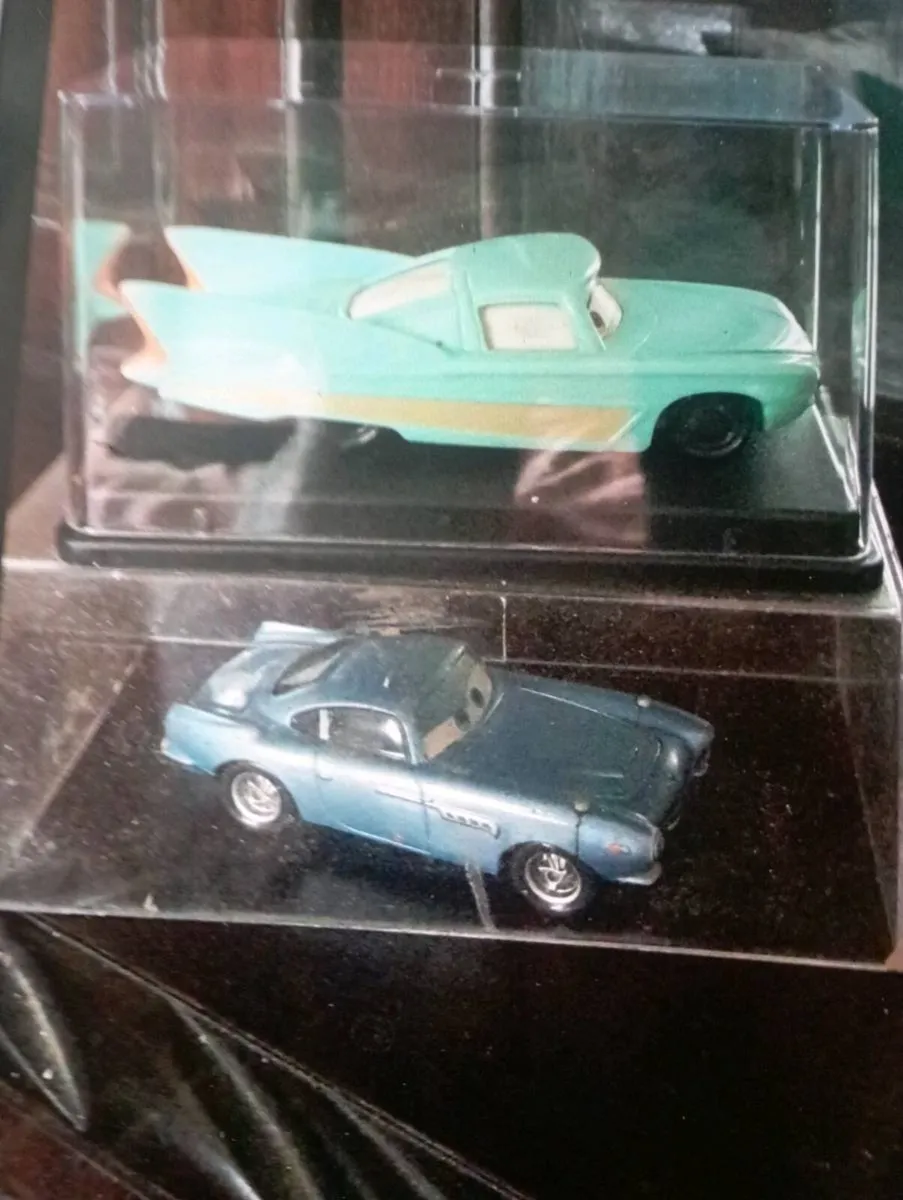 DISNEY CARS FLO PULL BACK.&  FIN McMISSILE MOVIE 2 - Image 1