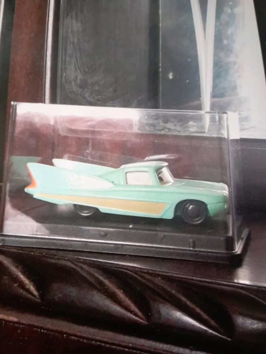 DISNEY CARS FLO PULL BACK.&  FIN McMISSILE MOVIE 2 - Image 2