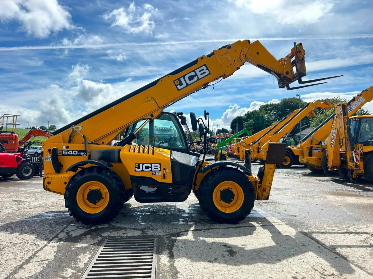 2017 JCB 540-180. Air con / Joystick - MULLANS - Image 4