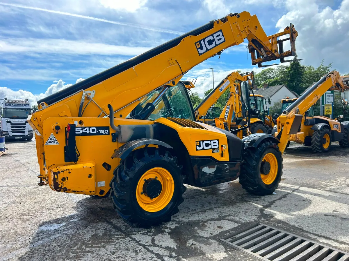 2017 JCB 540-180. Air con / Joystick - MULLANS - Image 3