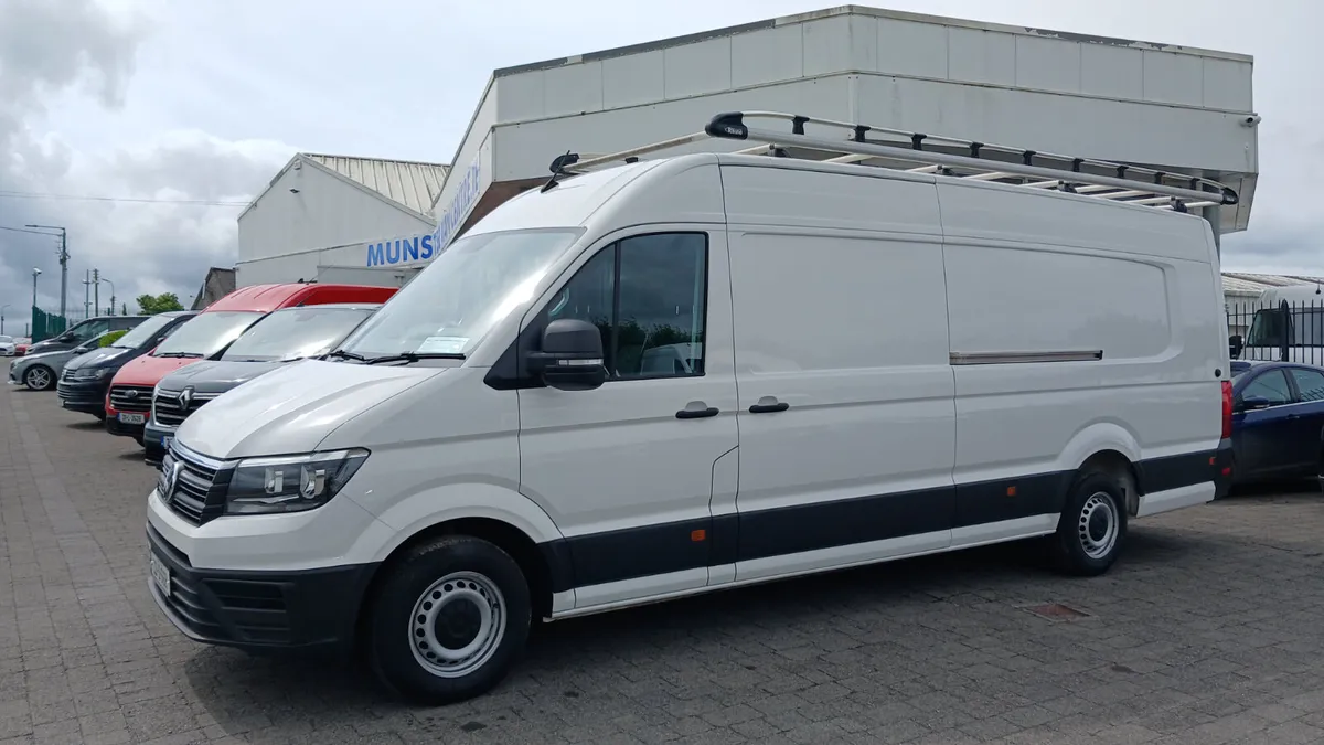 221 VW CRAFTER XLWB 16FT CARGO LENGTH,ROOFRACK - Image 1