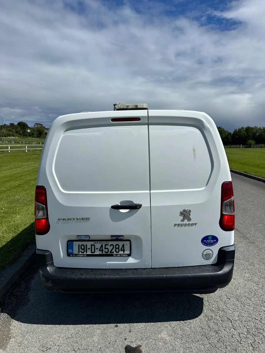 Peugeot Partner 2019 DOE 06/26 - Image 4