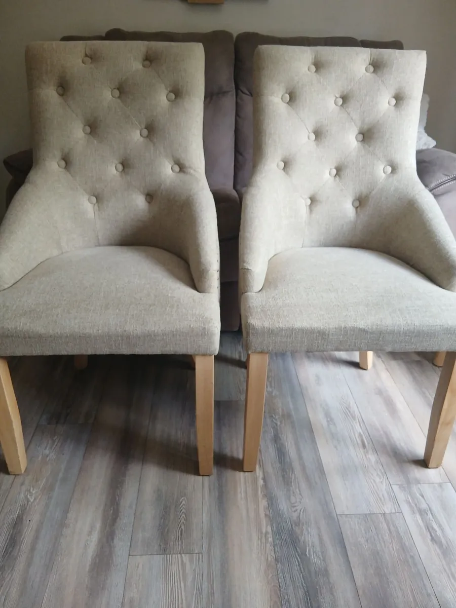 4 Beige Dining chairs ( table not inc ) - Image 3