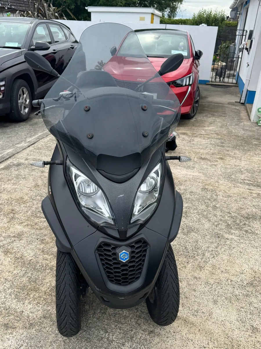Piaggio mp3 - Image 4