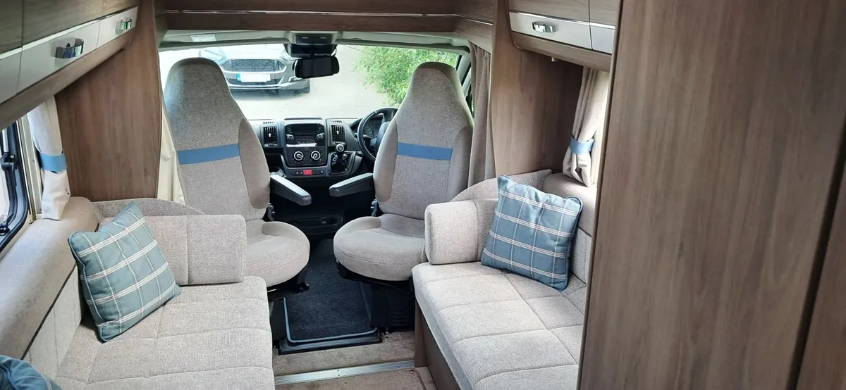 2021 Compass Avantgarde 115 Campervan - Image 2