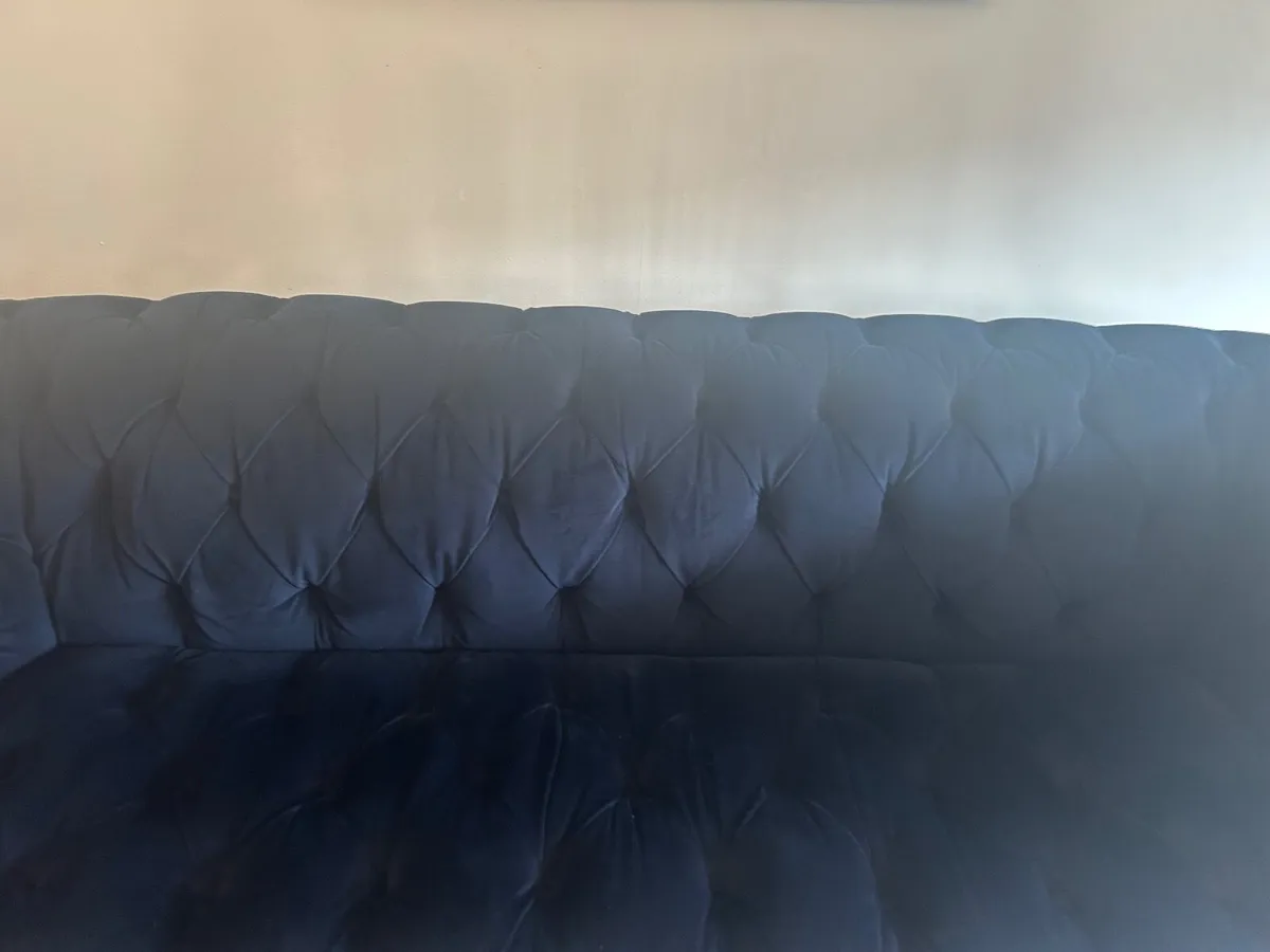 Sofa - Image 4