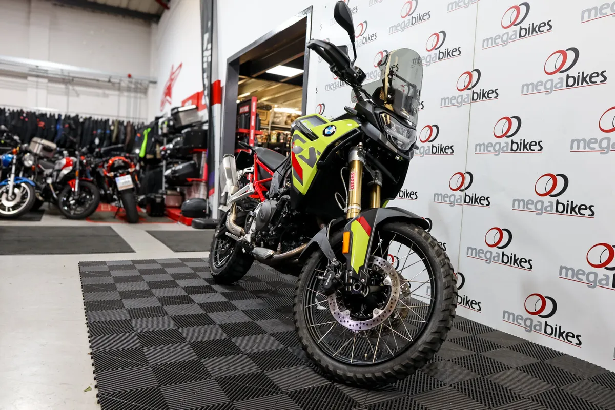 BMW F900GS Enduro 2025 - Image 3