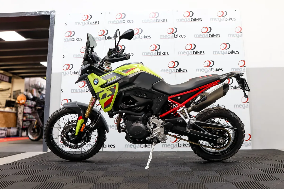 BMW F900GS Enduro 2025 - Image 2