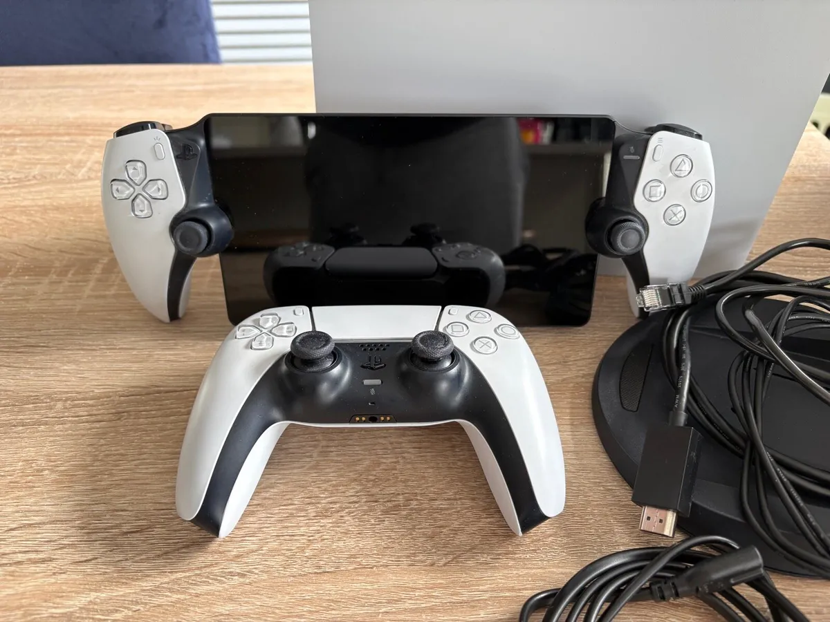 PlayStation 5 Disc & PlayStation Portable - Image 3