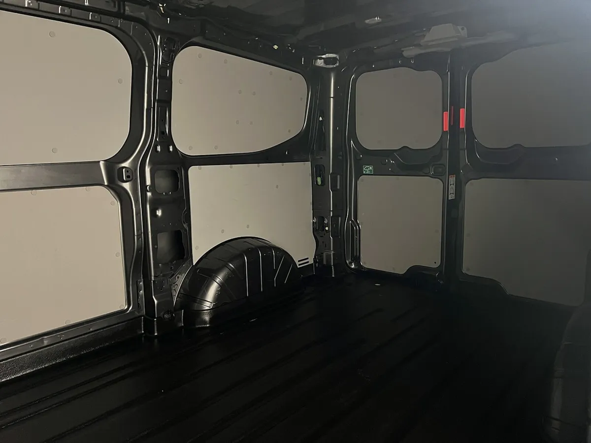 2024 Ford Transit Custom Panel Van - Image 3