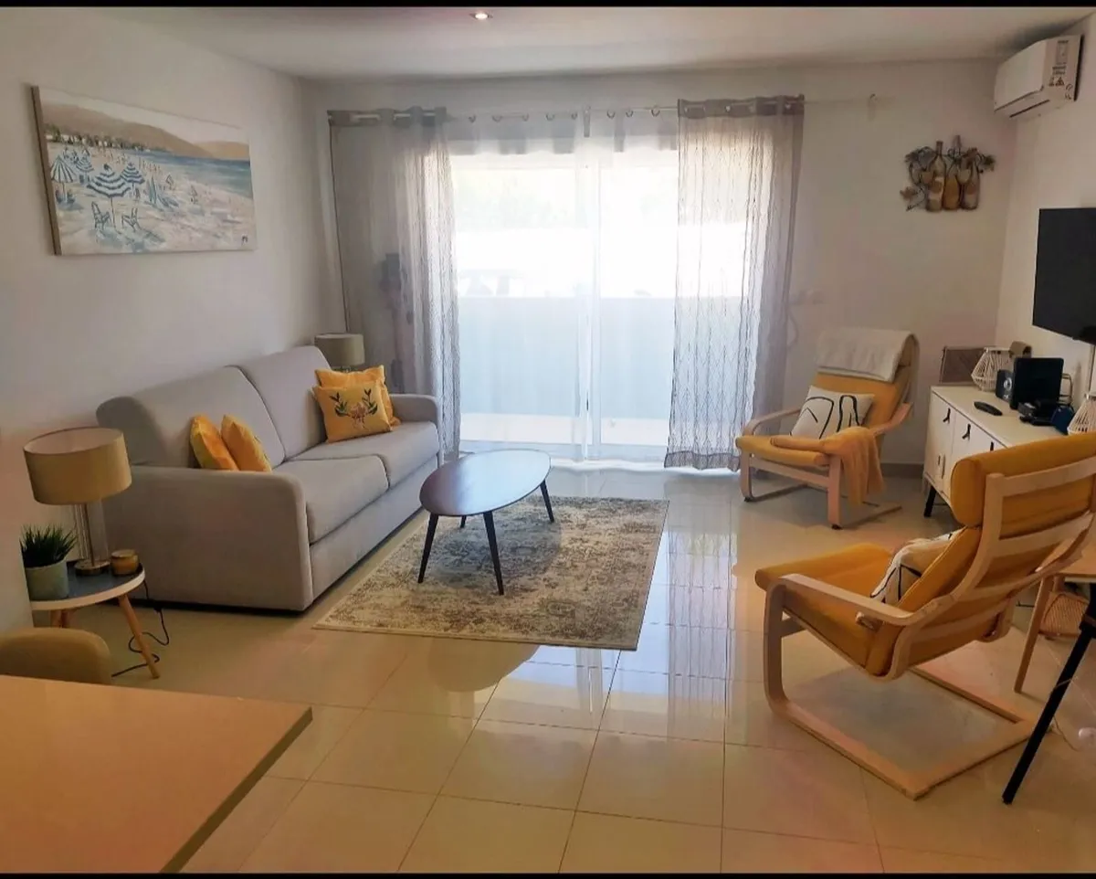 1 bedroom apartment Olhos d 'Agua, Albufeira - Image 1