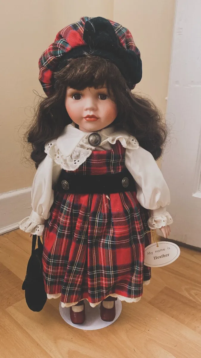 Porcelain dolls - Image 2