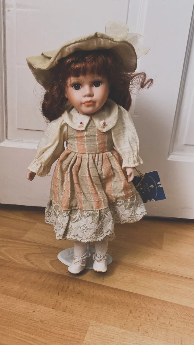 Porcelain dolls - Image 2