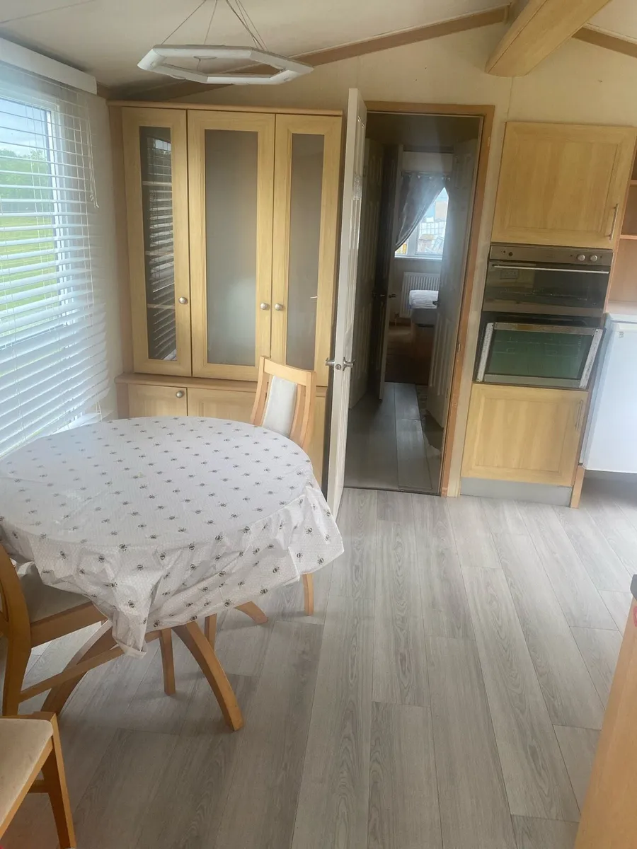 Mobile home - Image 2