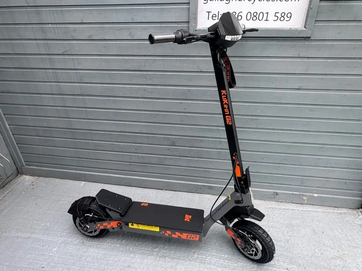 Kukirin G2 Electric Scooter Genuine Latest model with free delivery - Image 1