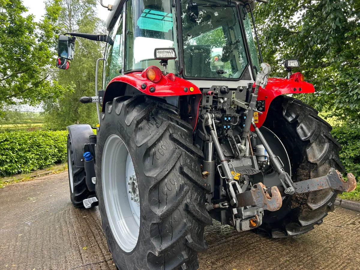 Massey Ferguson 5S.105 - Image 4