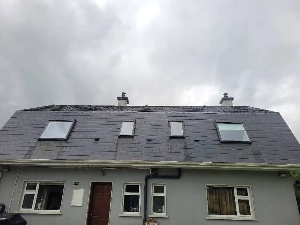4 Second hand Velux windows - Image 1