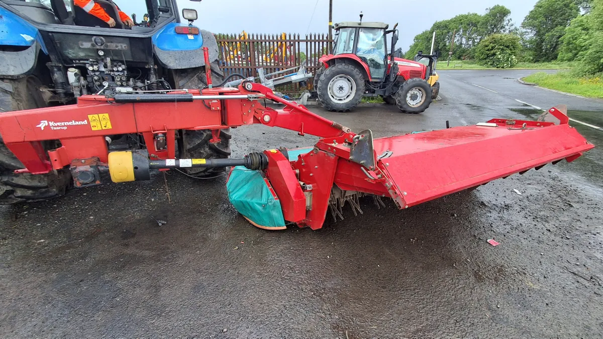 KVERNELAND MOWER - Image 3
