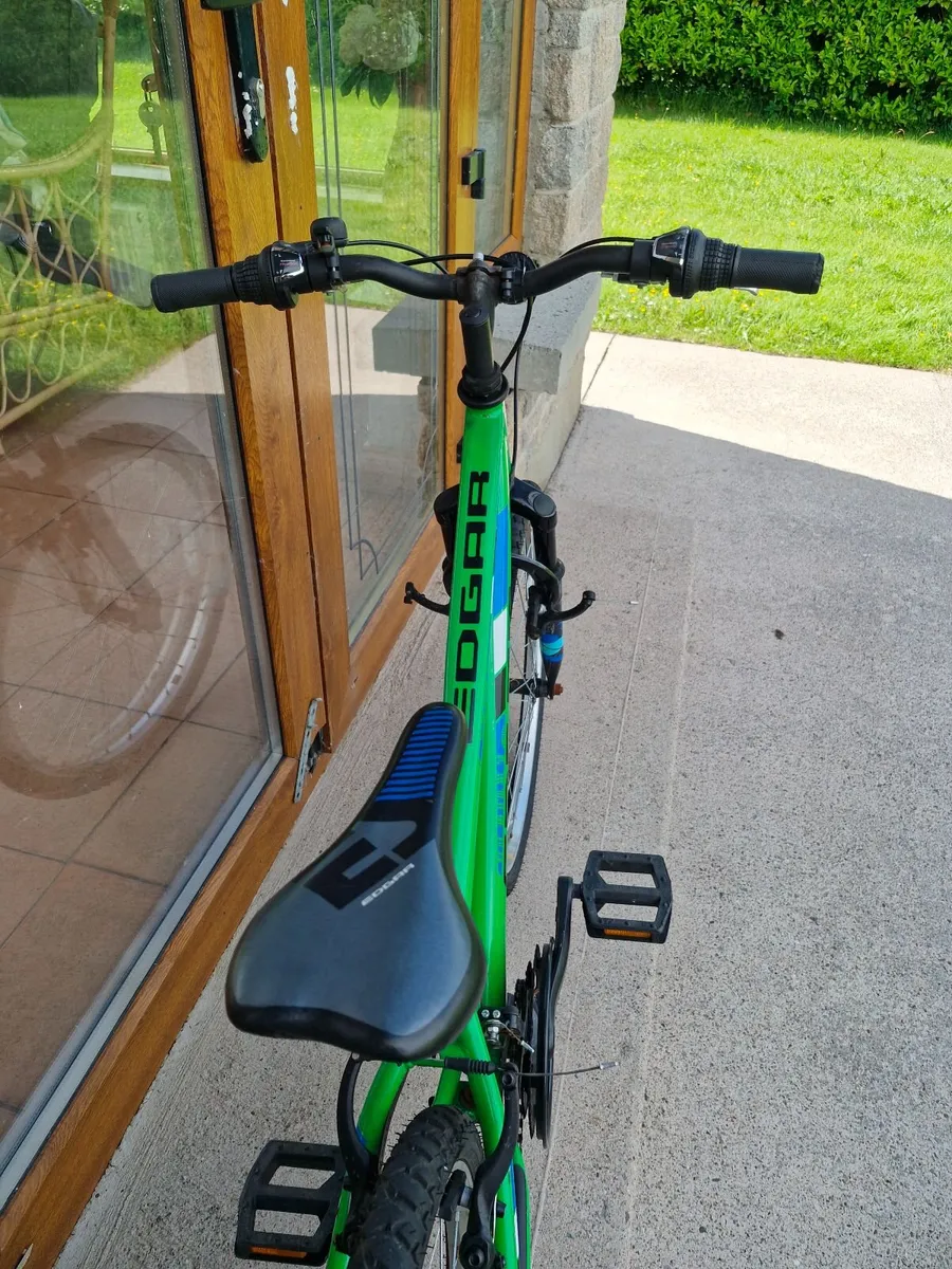 Kids bike... age 10 - 13 approx - Image 2