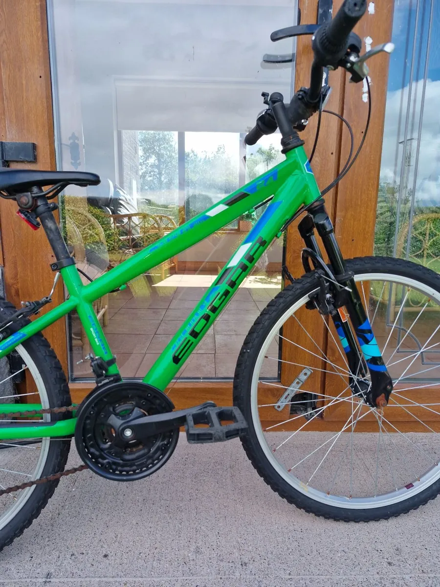 Kids bike... age 10 - 13 approx - Image 4