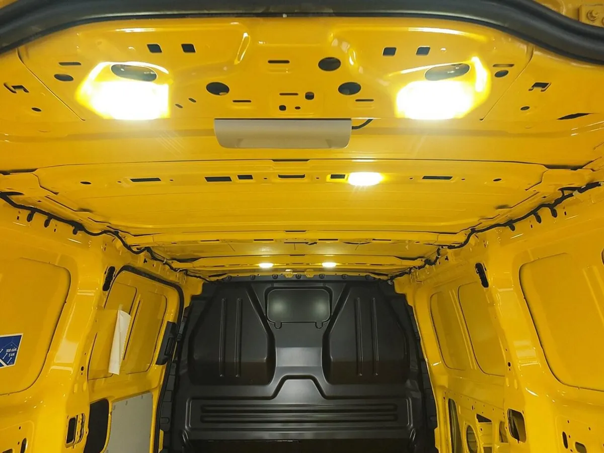 2025 Ford Transit Custom Panel Van - Image 3