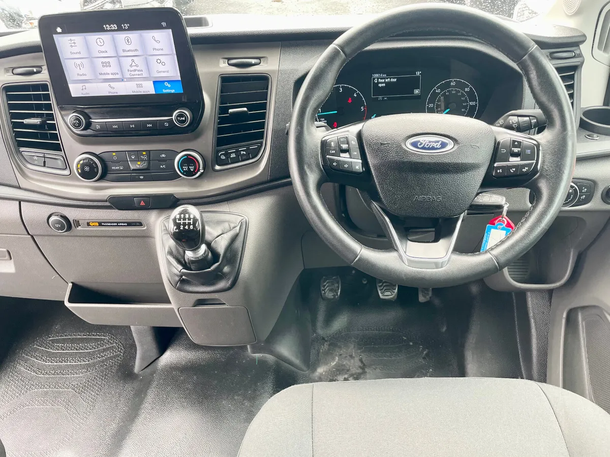 Ford Transit 460 Trend 2.0TDCI 170PS 17 Seat,2020 - Image 4