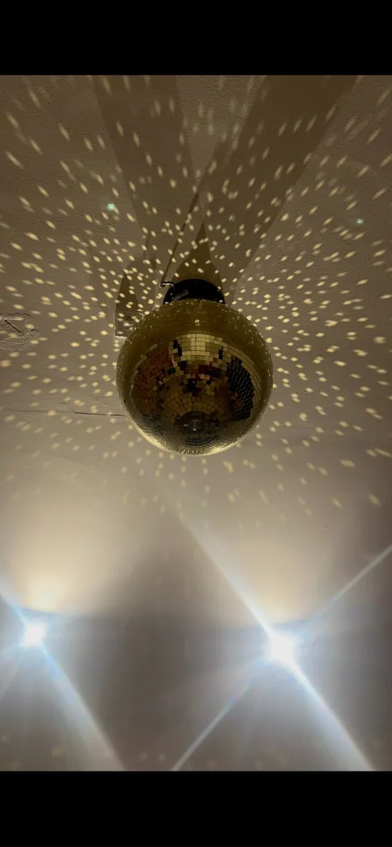 Professional 40cm Gold Mirror Ball & Motor - Image 1