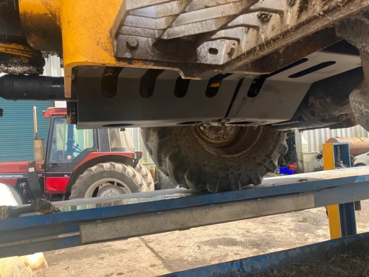 JCB TM BELLY GUARDS €850 + VAT - Image 4