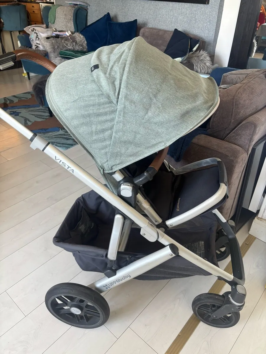 Uppababy vista sage green buggy - Image 4