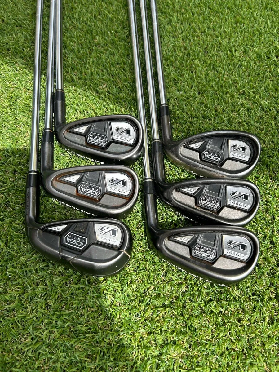 Full set of golf clubs inc Scotty Cameron Putter - Image 3