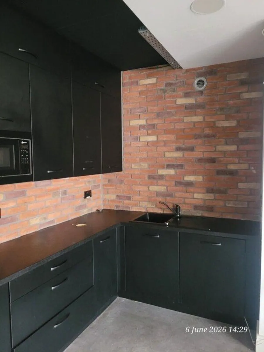 Kitchen cabinets - Image 3