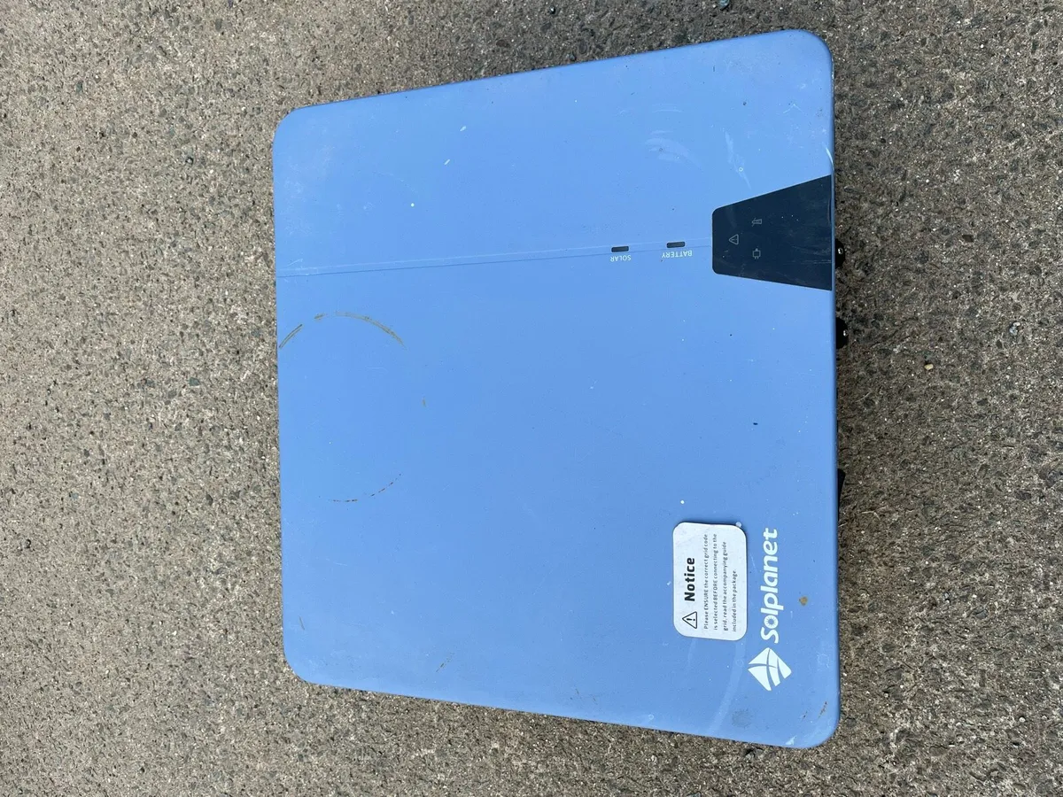 New solar inverter and battery - Image 1