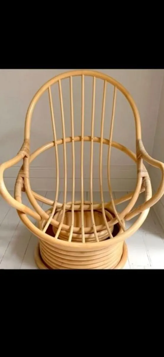 Mid century swivel chair