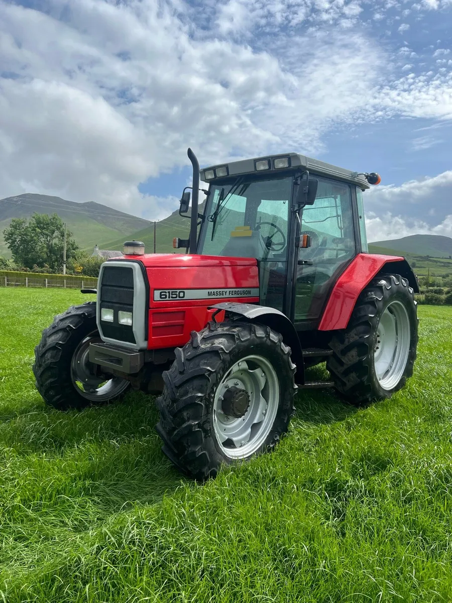Massey Ferguson 6150 4WD *8090 genuine hours* - Image 1