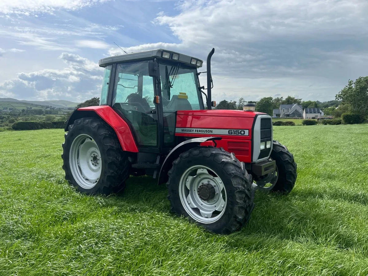 Massey Ferguson 6150 4WD *8090 genuine hours* - Image 3
