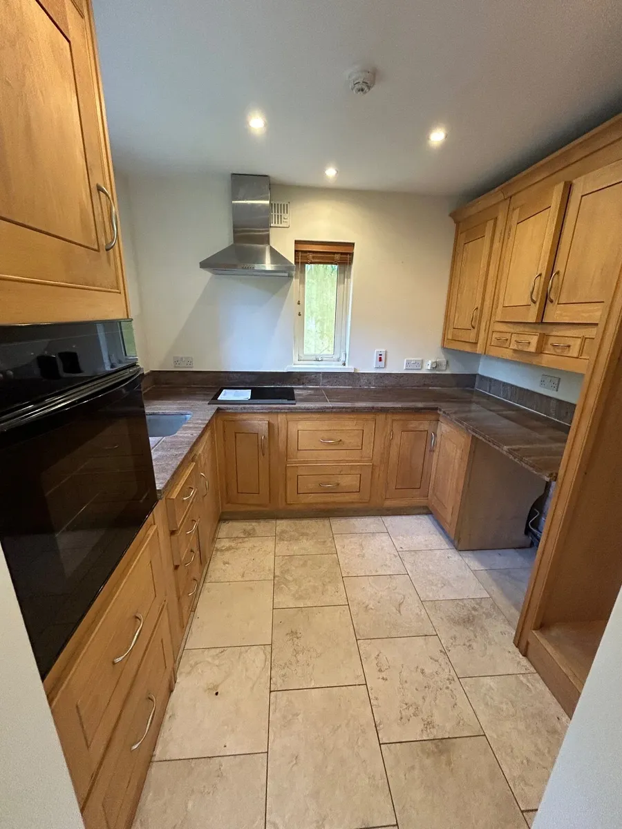 Kitchen - Image 2