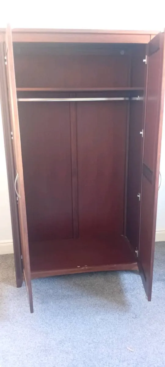 House clearance - Image 1
