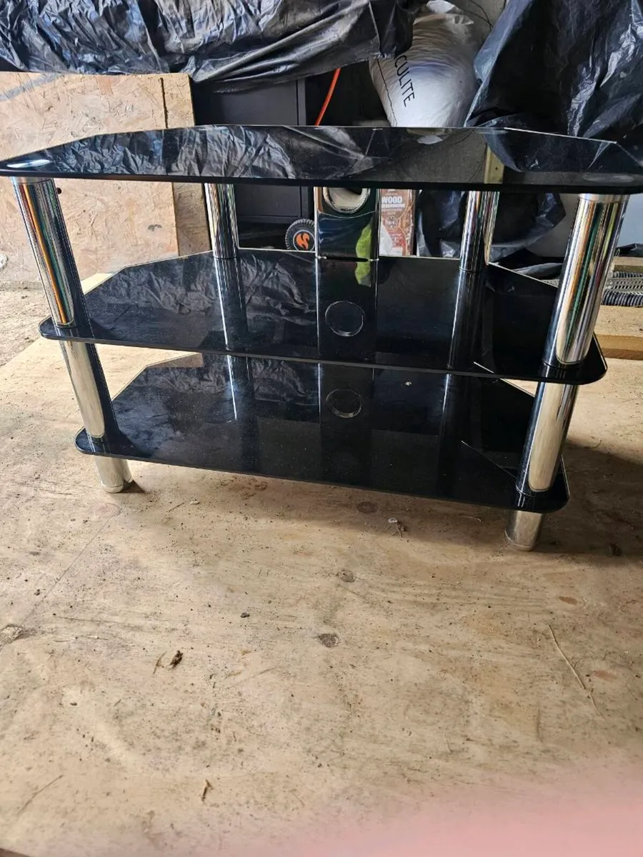 Black glass TV stand - Image 4