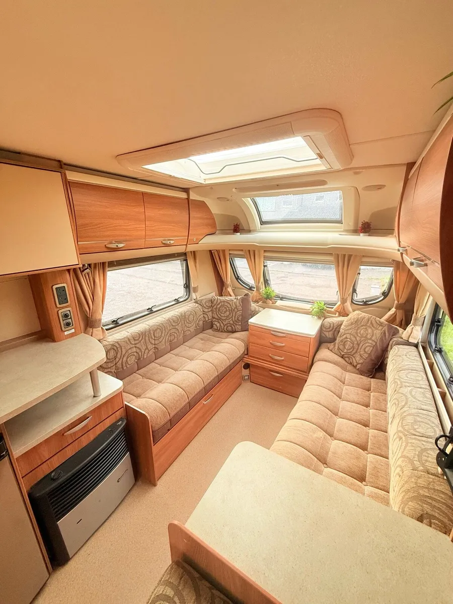 Swift Challenger 530 – Excellent Condition - Image 3