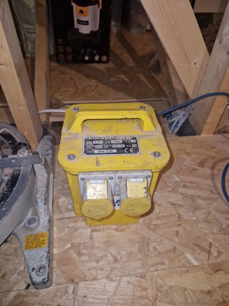 makita mitre saw - Image 4
