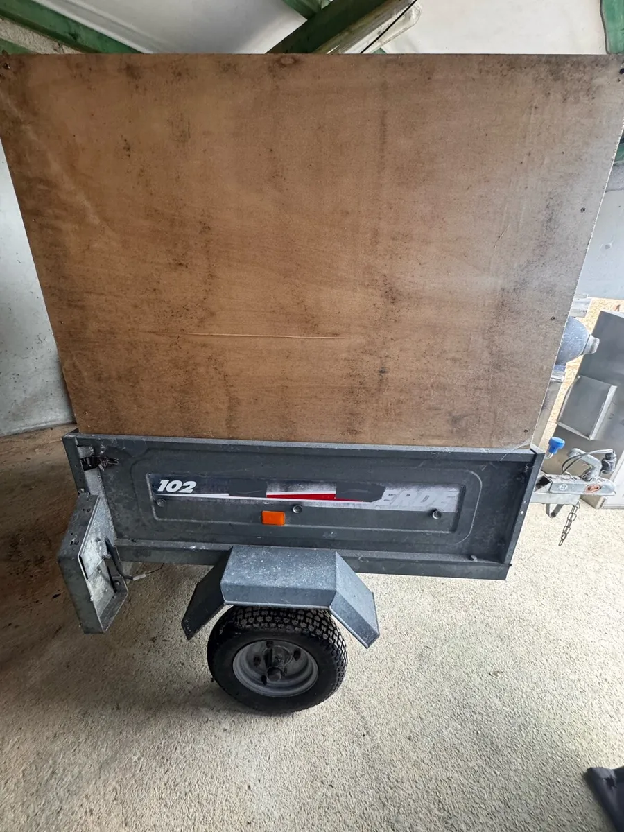 Erde 102 trailer (optional) enclosed wood box - Image 3