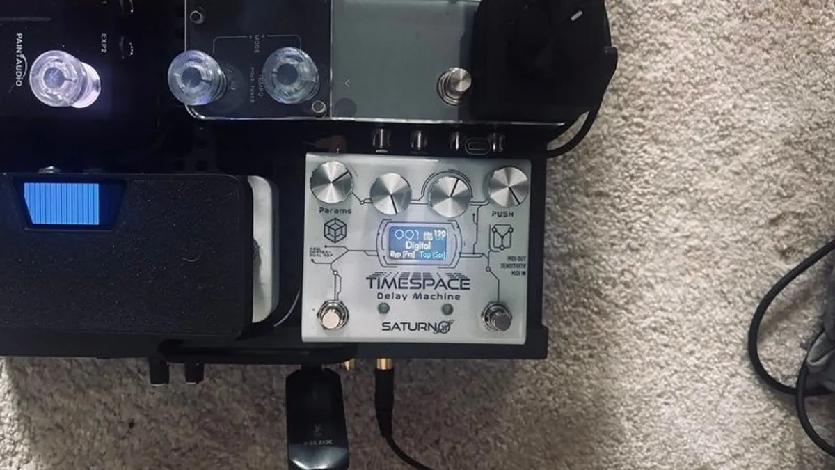 Saturn Pedals TimeSpace Delay - Image 1
