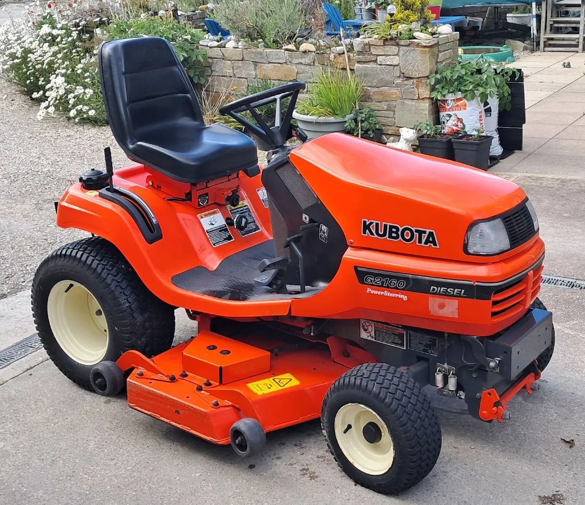 Kubota G2160  Mulching Lawnmower - Image 1
