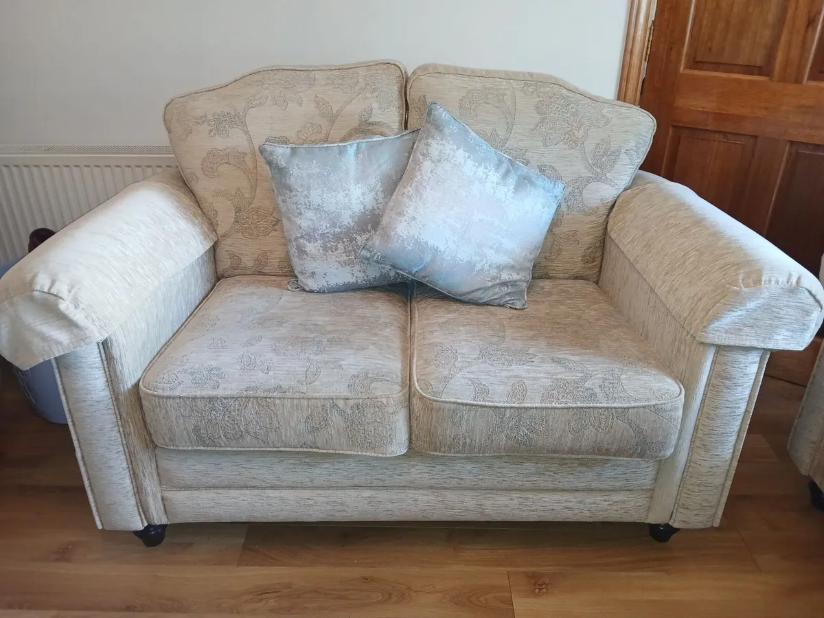 Sofa suite - Image 2