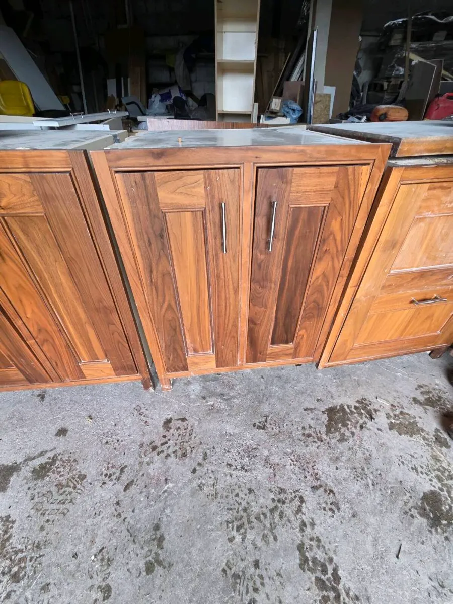 Kitchen - Image 3