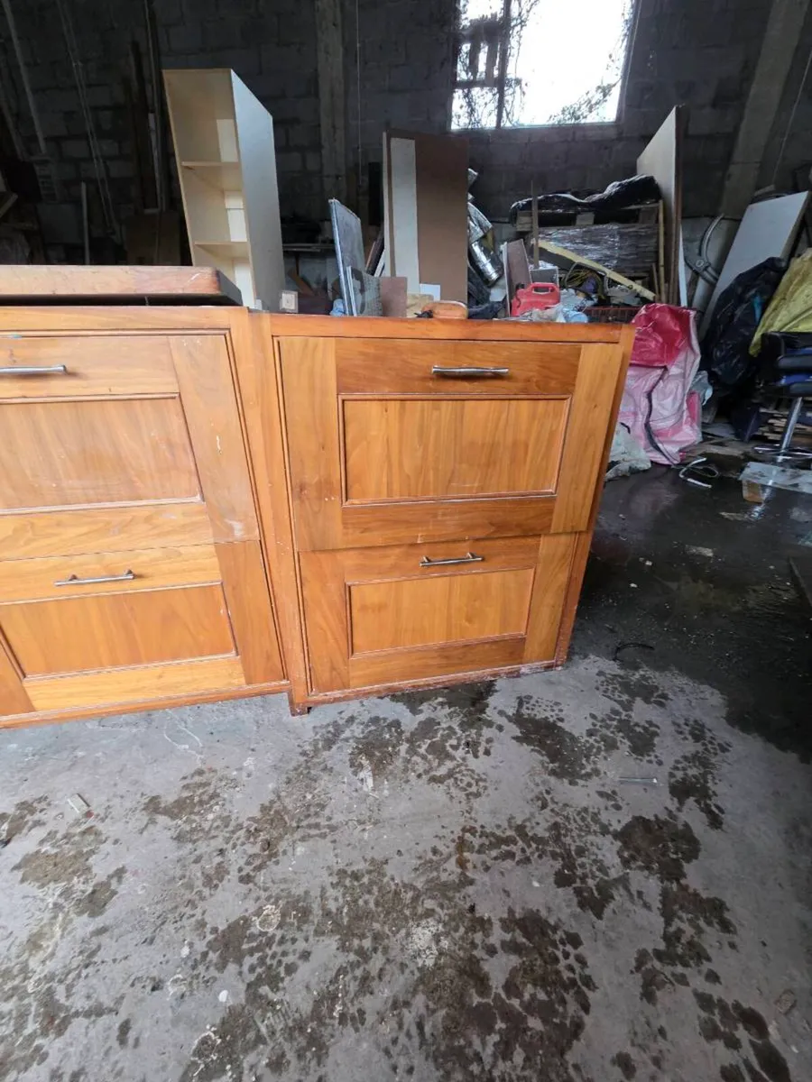 Kitchen - Image 4