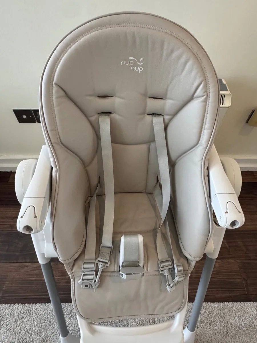 Nup nup high chair - Image 2