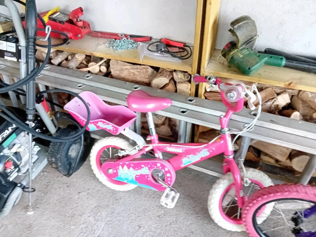 Furniture  and bicycles - Image 4