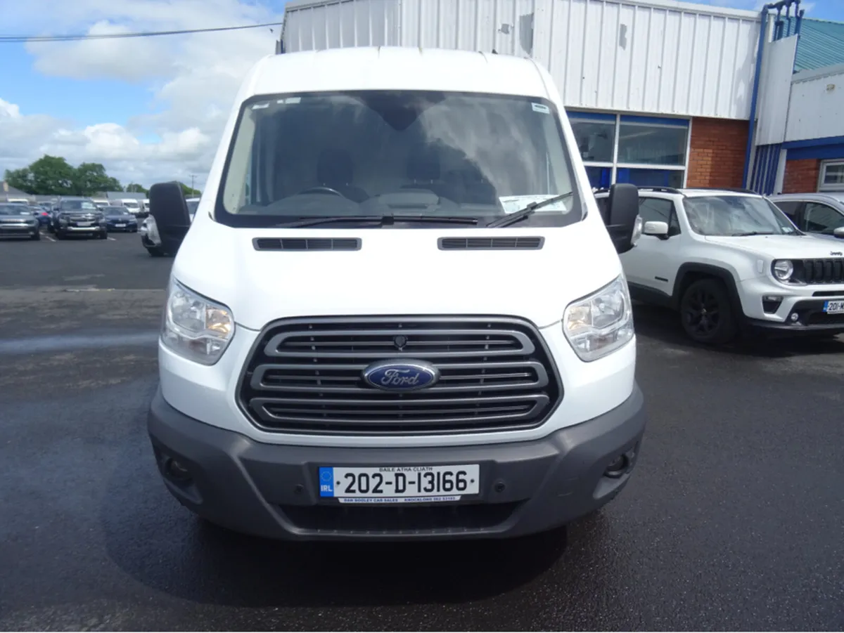 Ford Transit 350L TRND 2.0 130PS RWD 3DR - Image 3