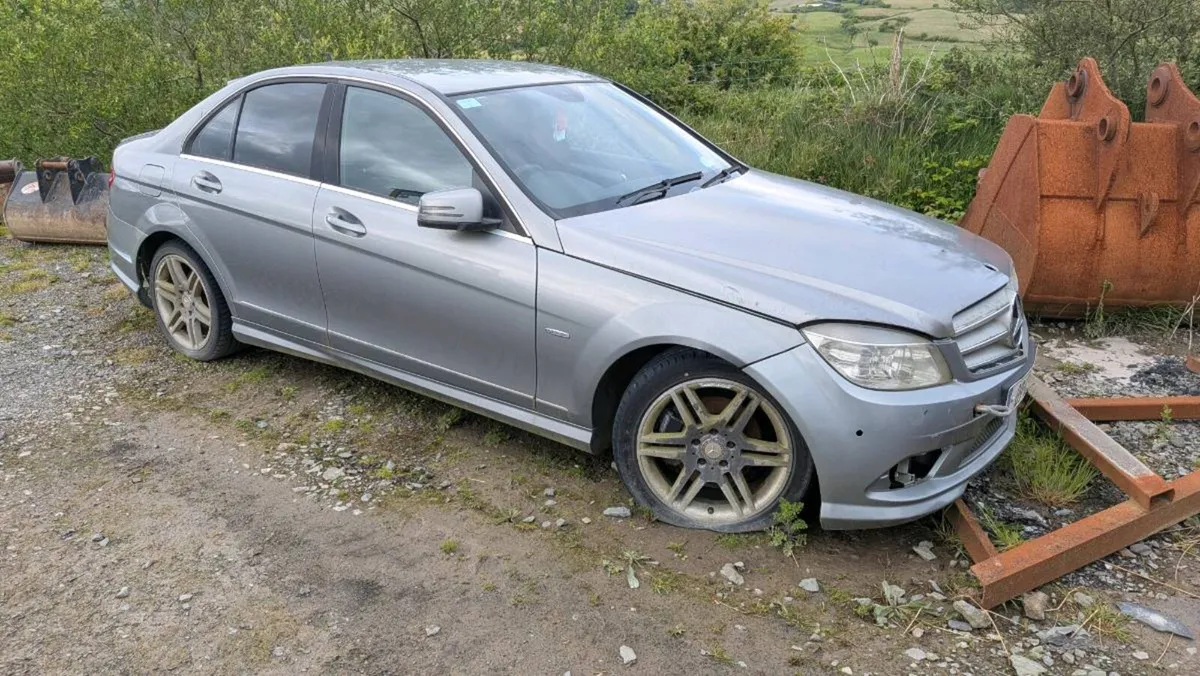 Mercedes c220 - Image 3
